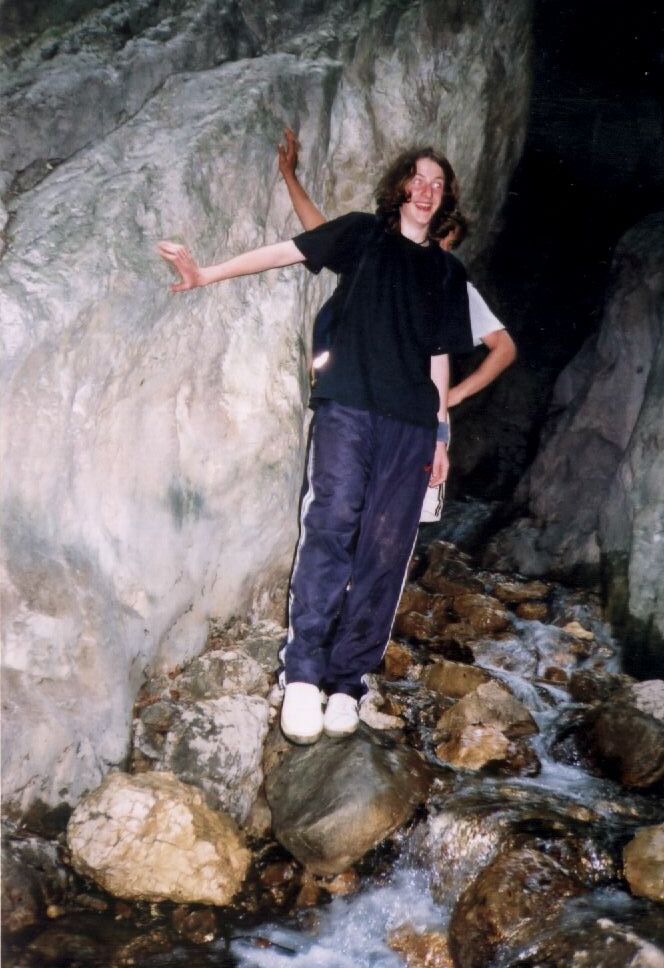 Image 4 of 7  -  107 kB